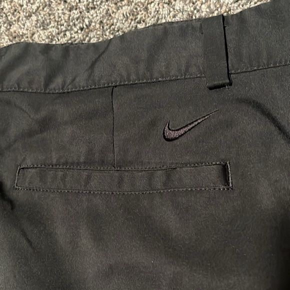 Nike Golf shorts - Picture 3 of 3